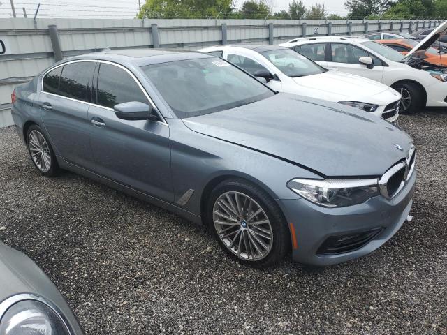 WBAJA5C59JWA36709 - 2018 BMW 530 I GRAY photo 4