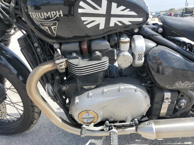 SMTD42HL2KT915581 - 2019 TRIUMPH MOTORCYCLE BONNEVILLE BOBBER BLACK photo 7