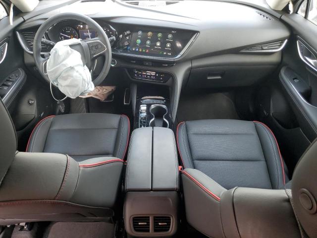 LRBFZNR40ND120852 - 2022 BUICK ENVISION ESSENCE წითელი ფოტო 8