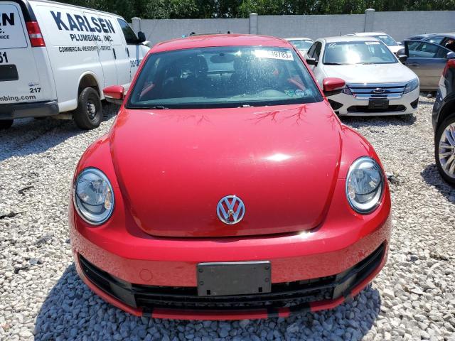 3VWHX7AT6EM601219 - 2014 VOLKSWAGEN BEETLE RED photo 5