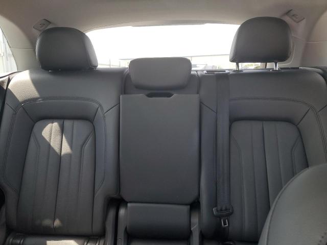 WA1CNAFY0J2116879 - 2018 AUDI Q5 PRESTIGE BLUE photo 10