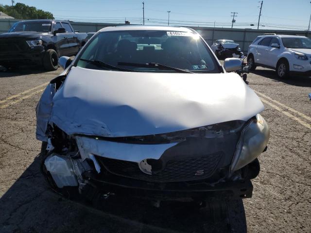 2T1BU4EE0AC371675 - 2010 TOYOTA COROLLA BASE SILVER photo 5