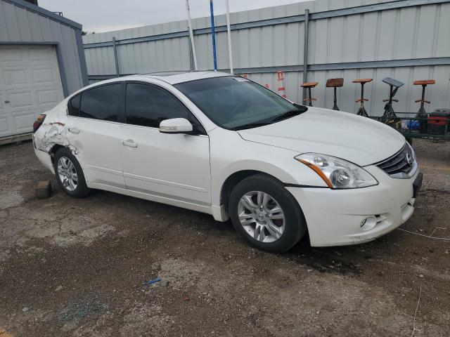 1N4AL2AP7BN510084 - 2011 NISSAN ALTIMA BASE WHITE photo 4