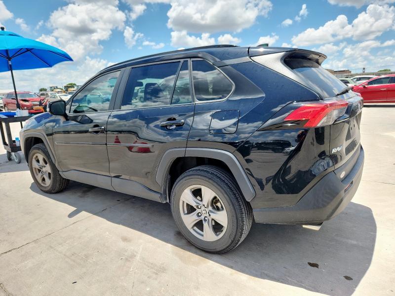 2T3W1RFV4MC133989 - 2021 TOYOTA RAV4 XLE BLACK photo 2