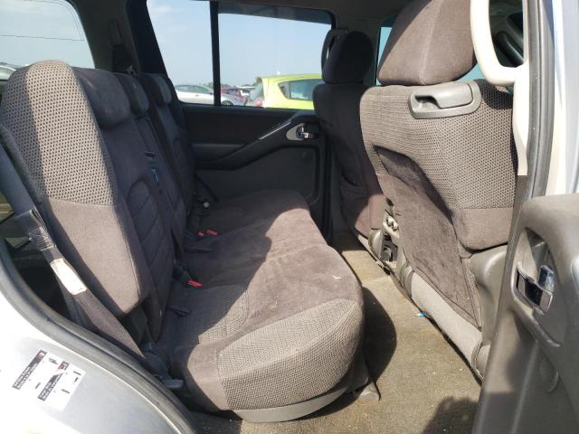 5N1AR18W66C604681 - 2006 NISSAN PATHFINDER LE SILVER photo 11