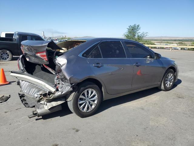 4T1BF1FK8GU545190 - 2016 TOYOTA CAMRY LE GRAY photo 3