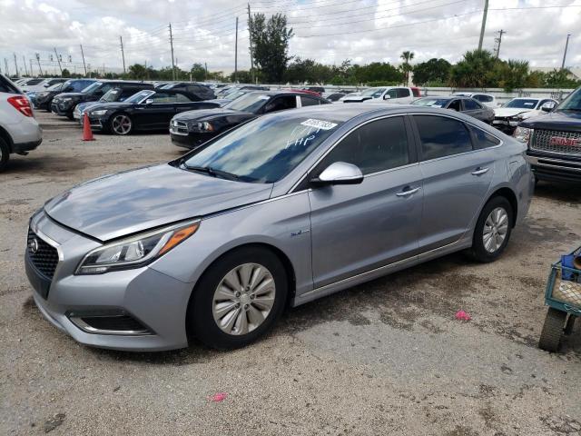 KMHE24L15GA041719 - 2016 HYUNDAI SONATA HYBRID GRAY photo 1