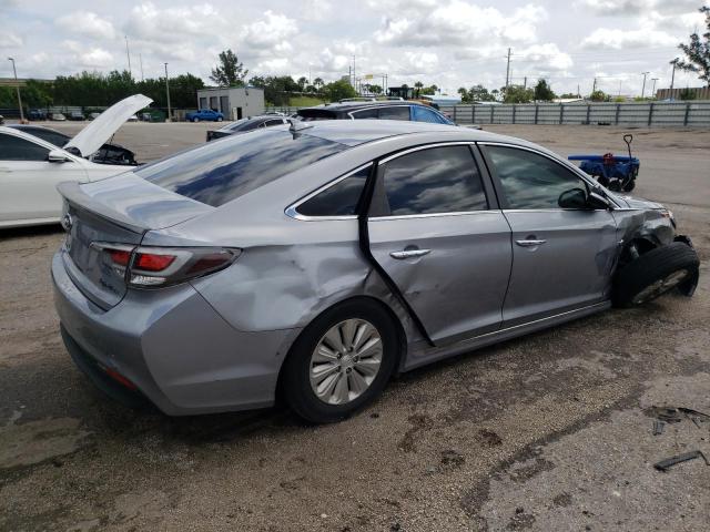 KMHE24L15GA041719 - 2016 HYUNDAI SONATA HYBRID GRAY photo 3