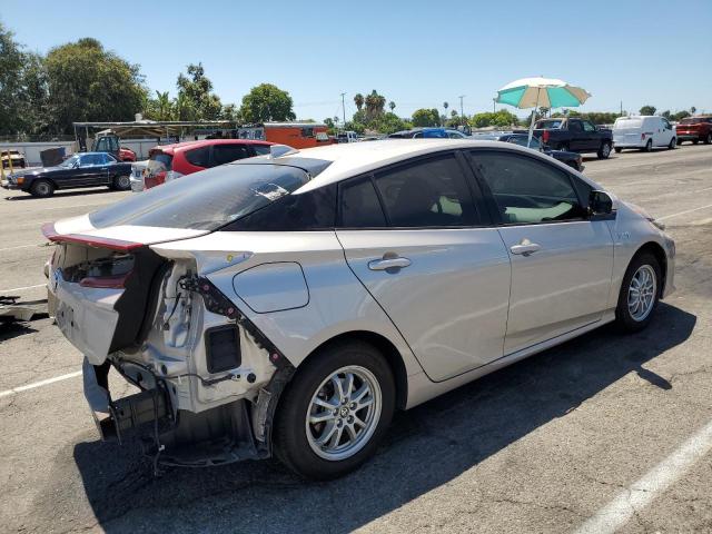 JTDKARFP2H3026401 - 2017 TOYOTA PRIUS PRIM 银色 照片 3