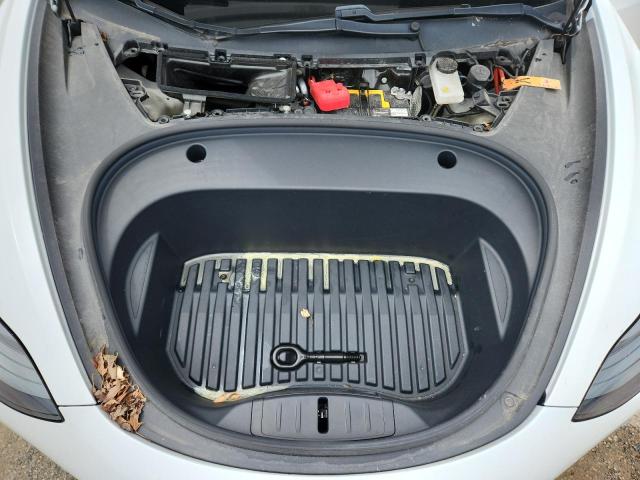 5YJ3E1EB0MF903304 - 2021 TESLA MODEL 3 Білий фото 11