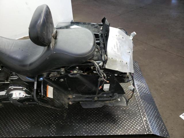 1HD1FC4127Y702287 - 2007 HARLEY-DAVIDSON FLHTCUI 黑色 照片 9