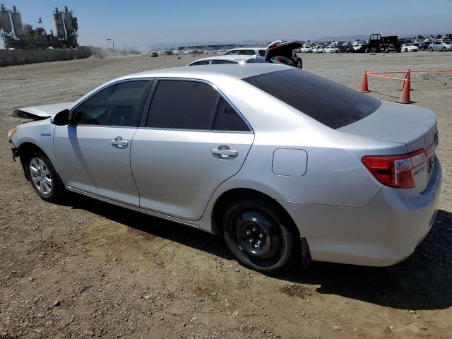 4T1BD1FK1CU022853 - 2012 TOYOTA CAMRY HYBRID SILVER photo 2