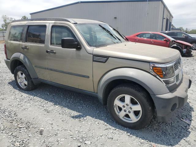 1D8GU28KX7W644750 - 2007 DODGE NITRO SXT BEIGE photo 4