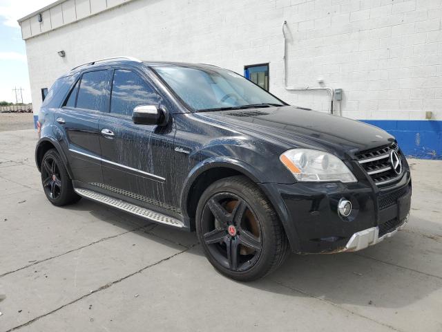 4JGBB77E69A488743 - 2009 MERCEDES-BENZ ML 63 AMG BLACK photo 4