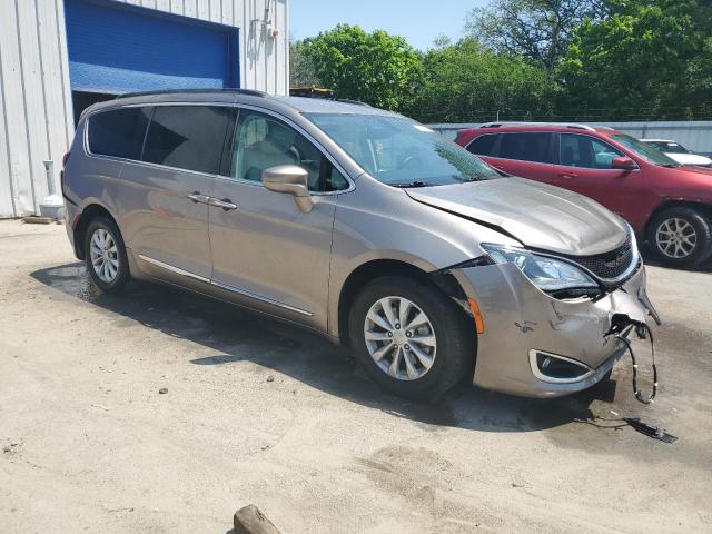 2C4RC1BG8HR785562 - 2017 CHRYSLER PACIFICA TOURING L GRAY photo 4