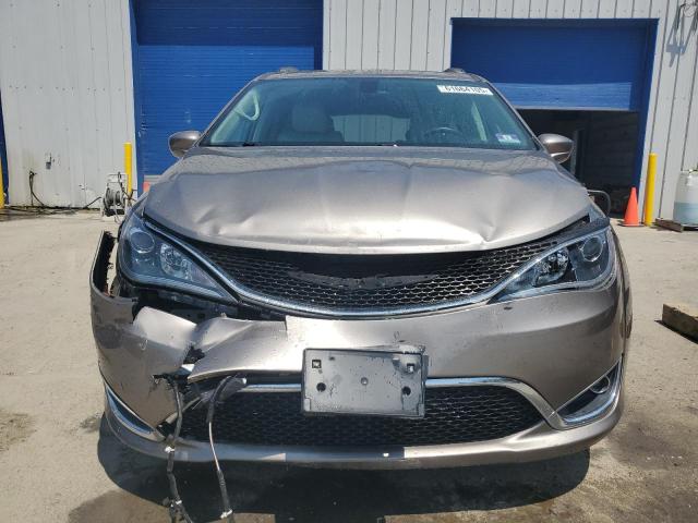 2C4RC1BG8HR785562 - 2017 CHRYSLER PACIFICA TOURING L GRAY photo 5