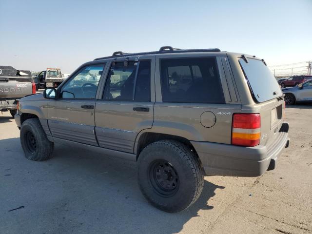 1J4GZ58Y2VC707595 - 1997 JEEP GRAND CHER LAREDO SILVER photo 2