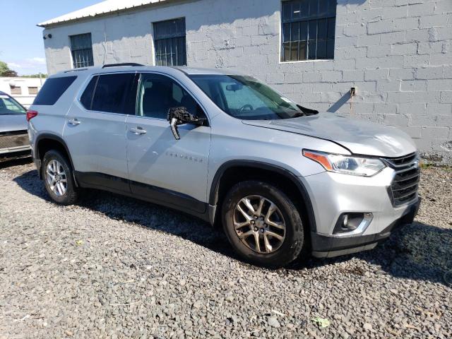 1GNEVGKW0JJ276666 - 2018 CHEVROLET TRAVERSE LT SILVER photo 4