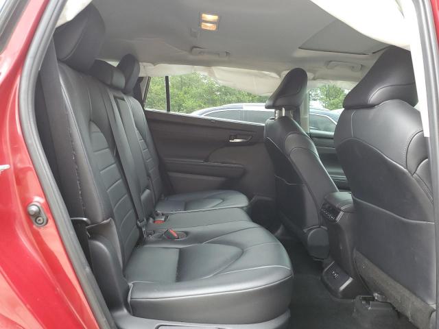 5TDHZRBH4MS528305 - 2021 TOYOTA HIGHLANDER XLE RED photo 11