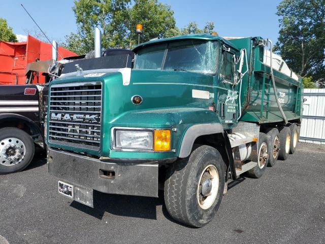 1M2AD09C1TW003671 - 1996 MACK 700 CL700 GREEN photo 2