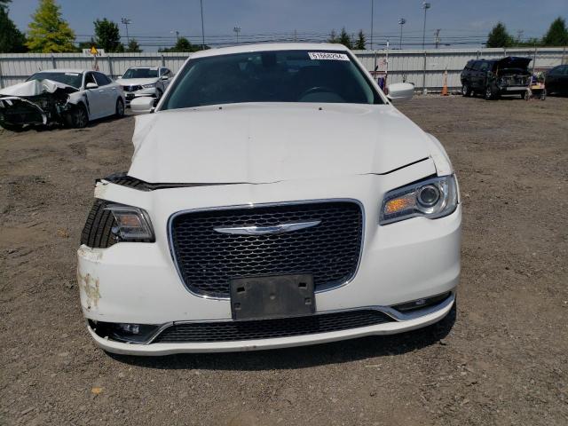 2C3CCAAGXFH810556 - 2015 CHRYSLER 300 LIMITED WHITE photo 5