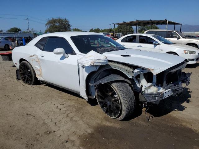 2C3CDYAG5DH692550 - 2013 DODGE CHALLENGER SXT WHITE photo 4