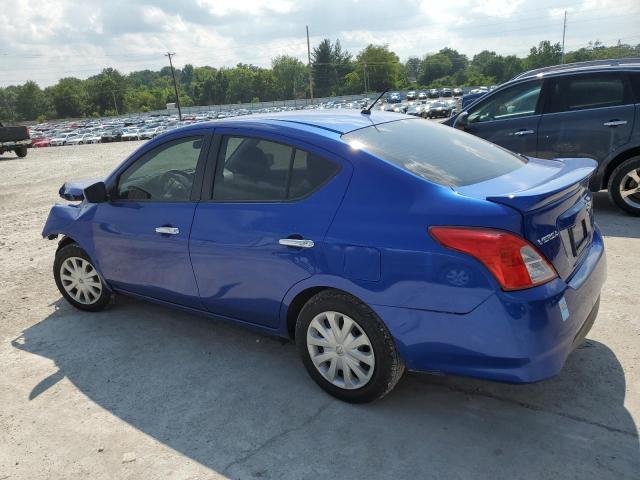 3N1CN7AP3HL860902 - 2017 NISSAN VERSA S BLUE photo 2