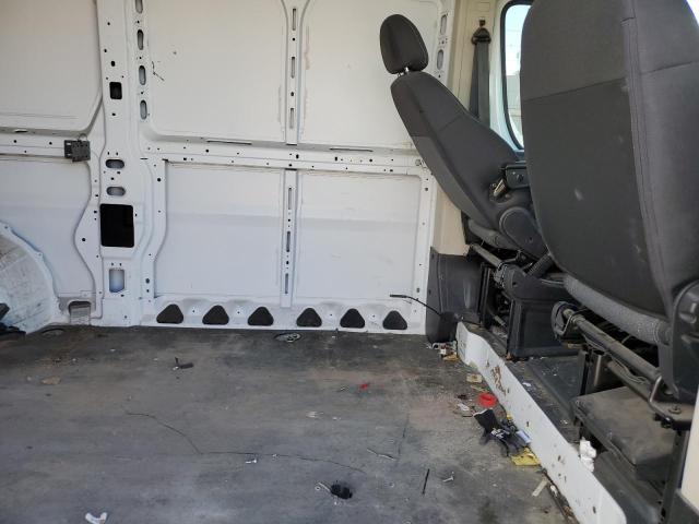 3C6TRVCG2JE157098 - 2018 RAM PROMASTER 2500 HIGH WHITE photo 11