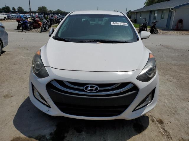 KMHD35LH1EU230469 - 2014 HYUNDAI ELANTRA GT WHITE photo 5