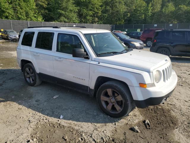 1C4NJPFA4ED793914 - 2014 JEEP PATRIOT LATITUDE WHITE photo 4