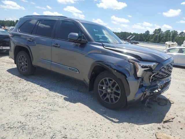 7SVAAABA9SX061716 - 2025 TOYOTA SEQUOIA SR5 灰色 照片 4