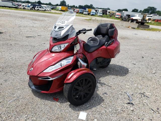 2BXNBCD23GV000031 - 2016 CAN-AM SPYDER ROA RT RED photo 2