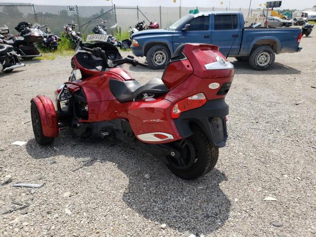2BXNBCD23GV000031 - 2016 CAN-AM SPYDER ROA RT RED photo 3