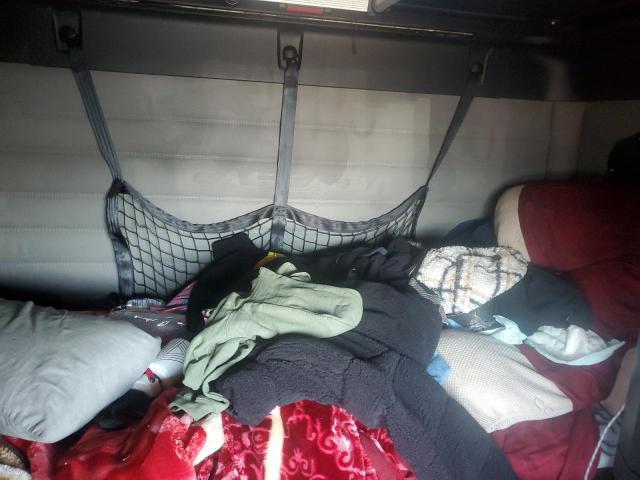 3AKJHHDR9MSMA5193 - 2021 FREIGHTLINER CASCADIA 126 WHITE photo 6