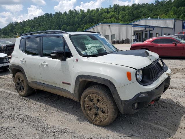 ZACNJDC19PPP45233 - 2023 JEEP RENEGADE TRAILHAWK WHITE photo 4