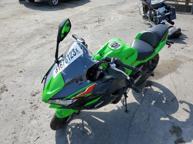 ML5EXER1XPDA81650 - 2023 KAWASAKI EX650 R GREEN photo 2
