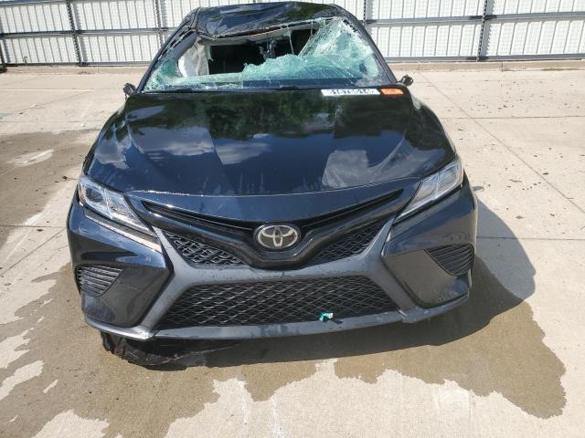 4T1B11HK3KU229541 - 2019 TOYOTA CAMRY L BLACK photo 5