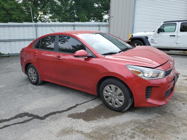 3KPA24AD2LE317037 - 2020 KIA RIO LX RED photo 4