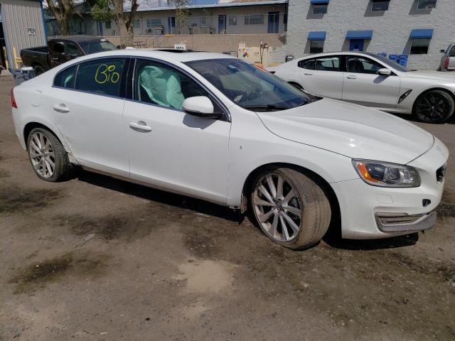 LYV402FM8GB113280 - 2016 VOLVO S60 PLATINUM WHITE photo 4