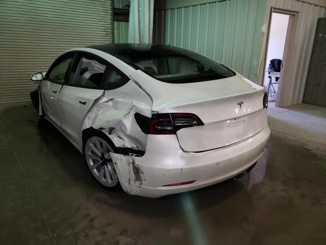 5YJ3E1EAXMF989776 - 2021 TESLA MODEL 3 WHITE photo 3