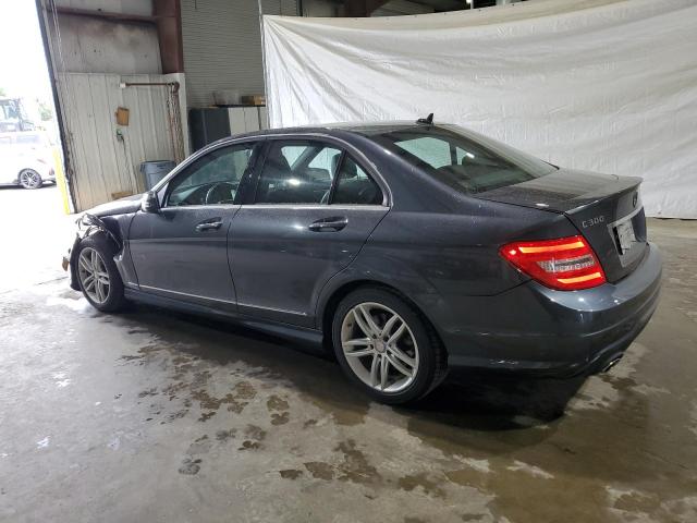 WDDGF8AB0DR255461 - 2013 MERCEDES-BENZ C 300 4MATIC GRAY photo 2