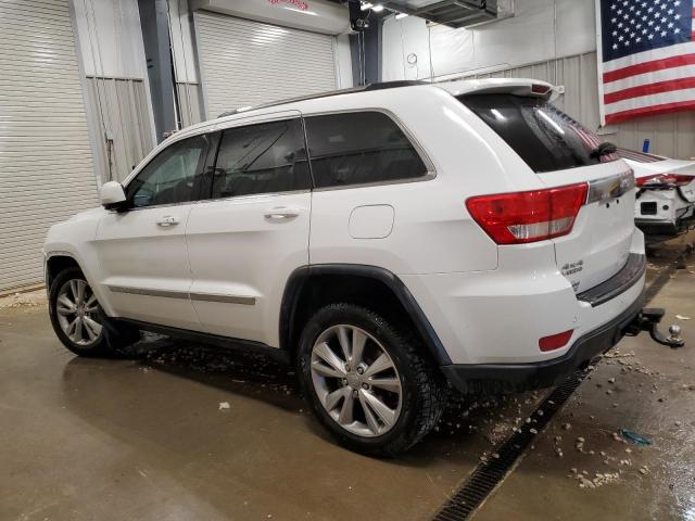 1C4RJFAT7DC553474 - 2013 JEEP GRAND CHER LAREDO WHITE photo 2