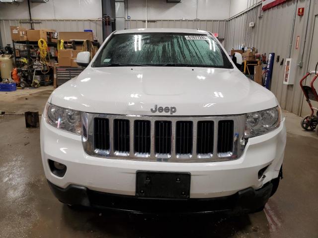 1C4RJFAT7DC553474 - 2013 JEEP GRAND CHER LAREDO WHITE photo 5