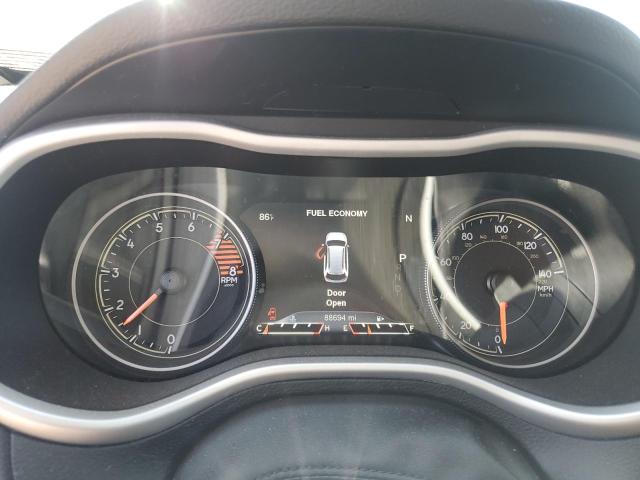 1C4PJMBS5GW179046 - 2016 JEEP CHEROKEE TRAILHAWK BLACK photo 9