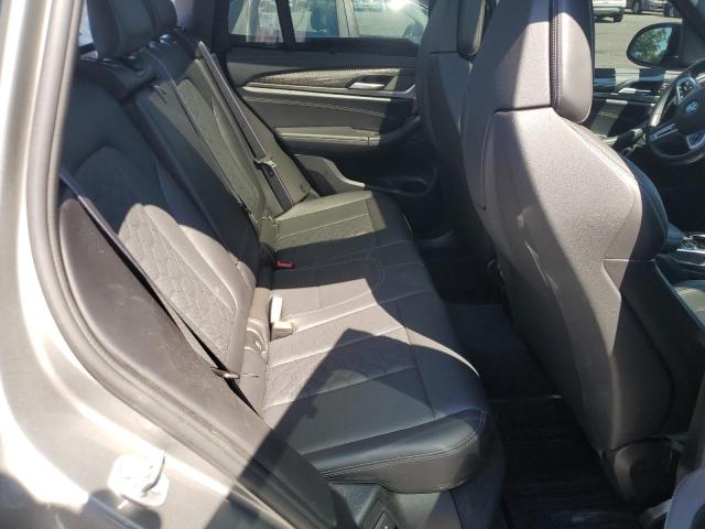 5YMTS0C04M9F52292 - 2021 BMW X3 M COMPETITION Silber Foto 11