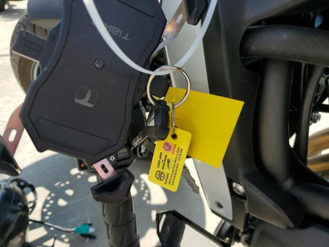 JKAENEC17NDA05864 - 2022 KAWASAKI EN650 C თეთრი ფოტო 8