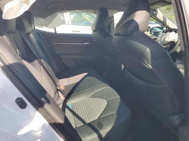 4T1G11AK9PU823476 - 2023 TOYOTA CAMRY SE NIGHT SHADE WHITE photo 10