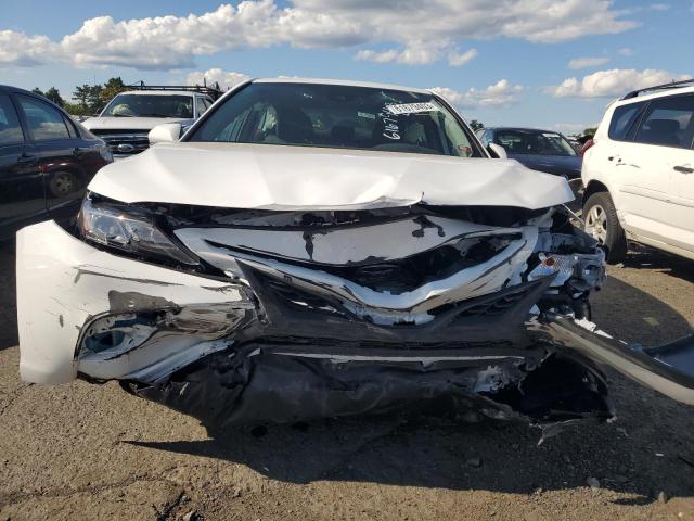 4T1G11AK9PU823476 - 2023 TOYOTA CAMRY SE NIGHT SHADE WHITE photo 5