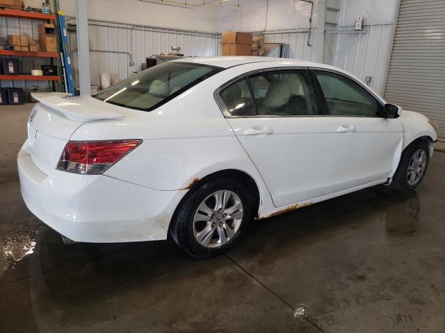 JHMCP26488C036834 - 2008 HONDA ACCORD LXP WHITE photo 3