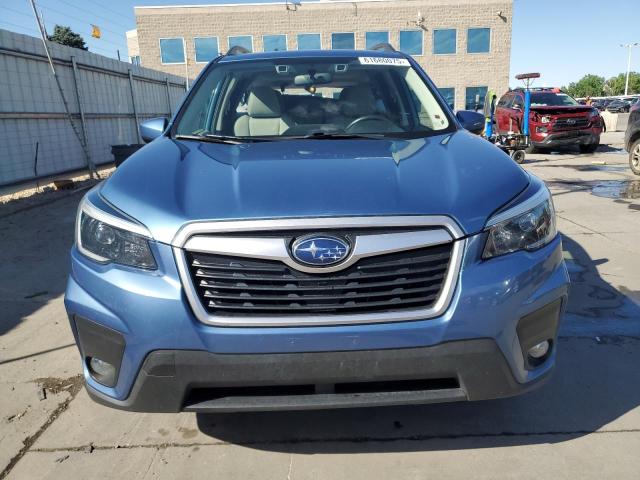 JF2SKAJC7MH487739 - 2021 SUBARU FORESTER PREMIUM Көк фото 5